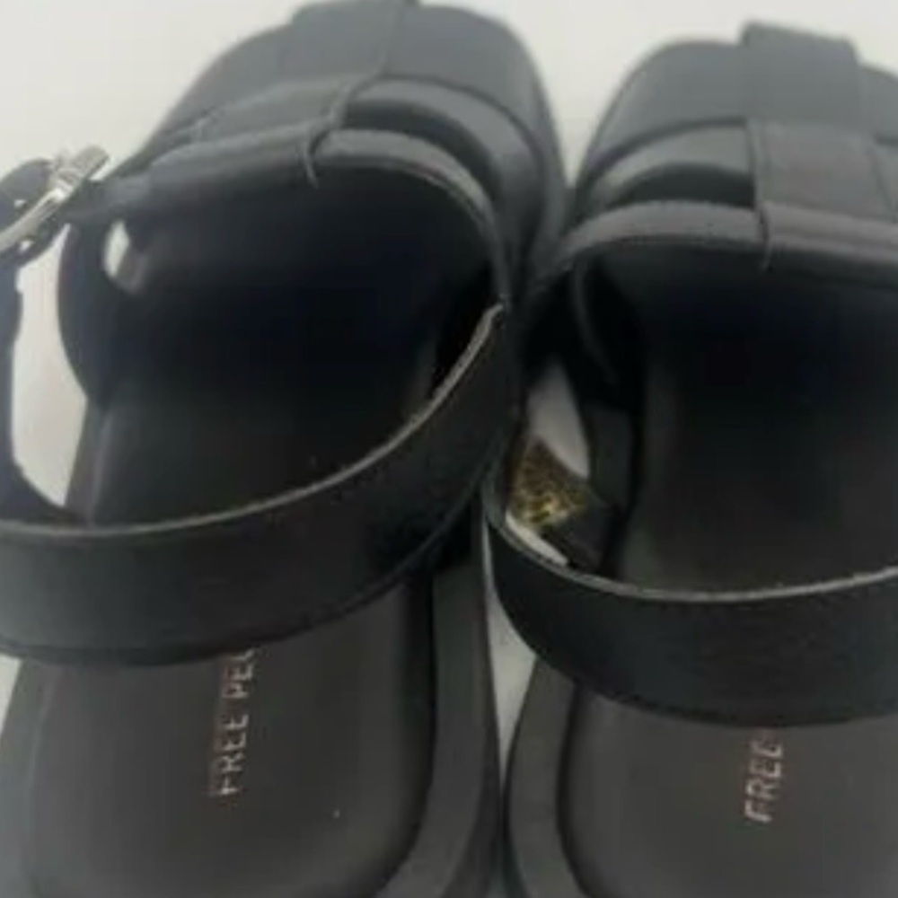 Free People Flora Fisherman Black Leather Sandals. New in box! - Picture 5 of 7